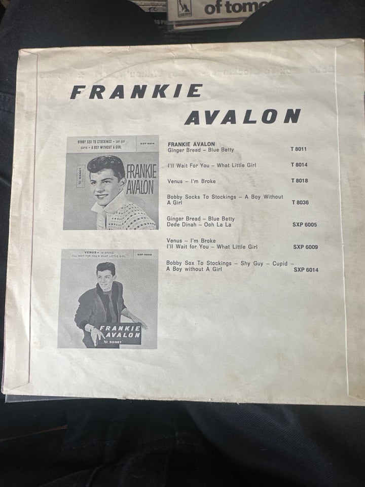 Single, Frankie Avalon