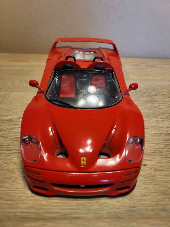 Modelbil, Ferrari F50 1996, skala