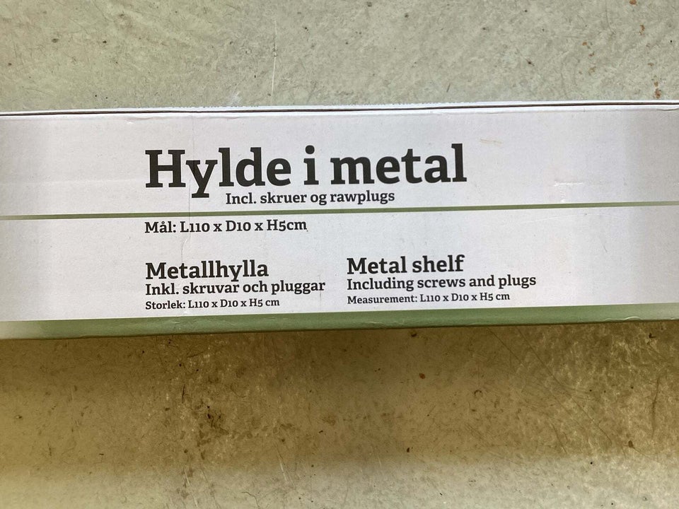 Sort metalhylde