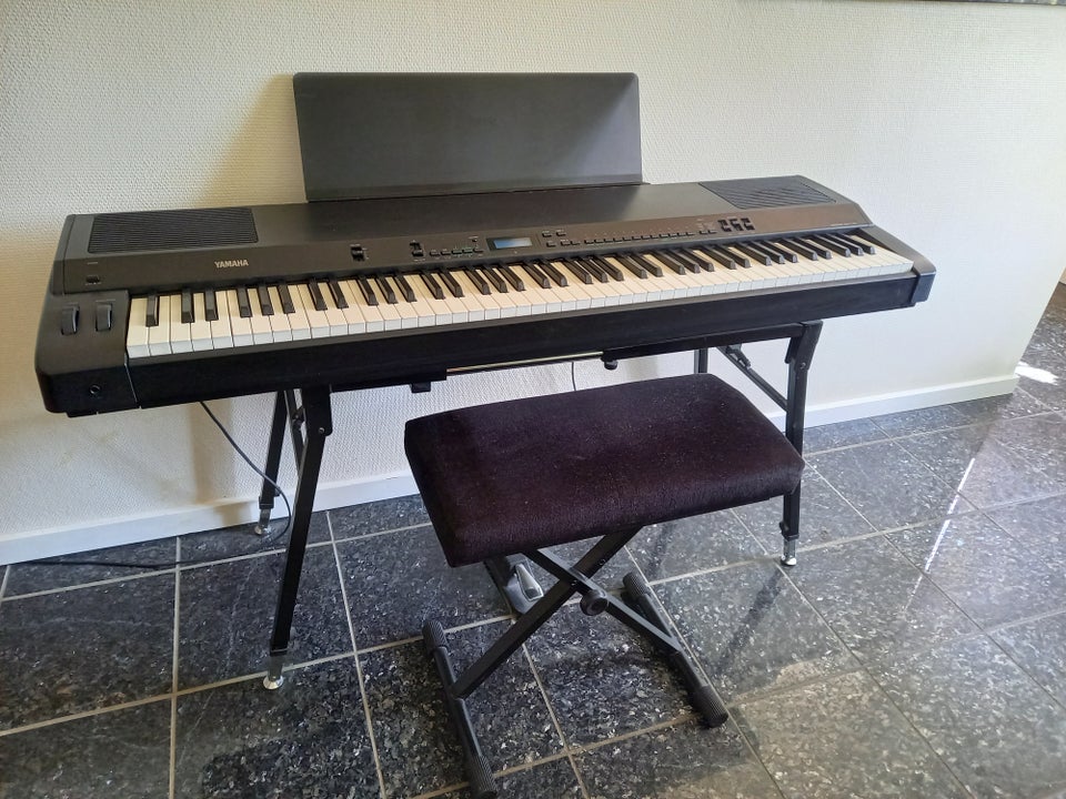 Yamaha P150 Stagepiano