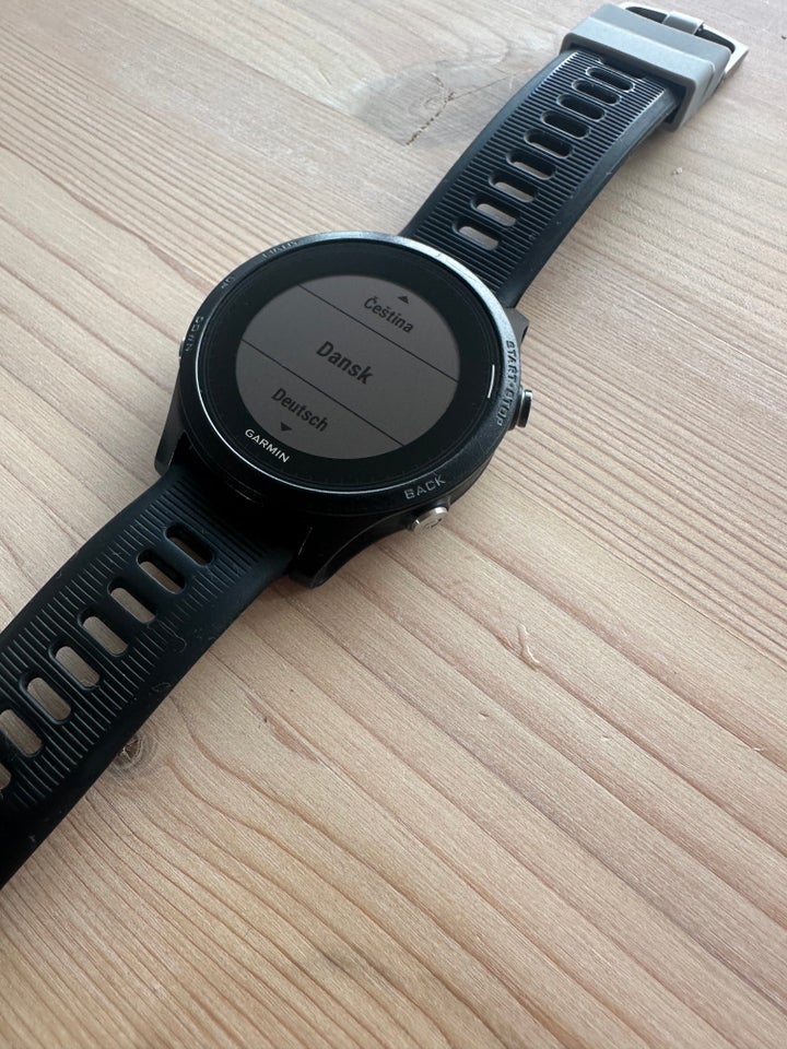 Løbeur, Garmin Forerunner 935