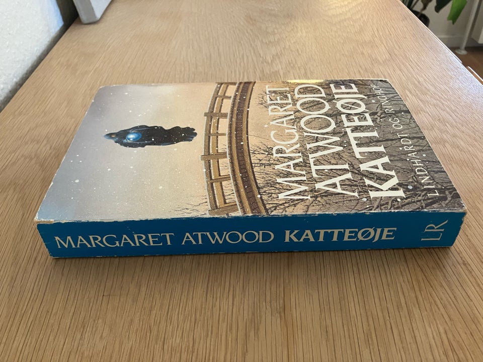 KATTEØJE, Margaret Atwood, genre: