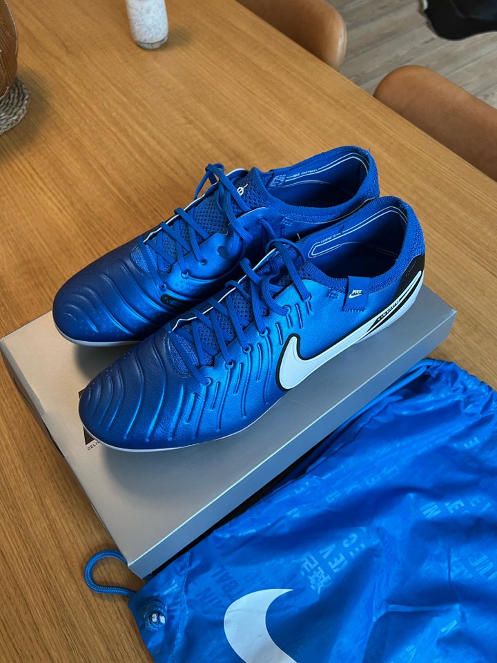 Fodboldstøvler Nike Tiempo