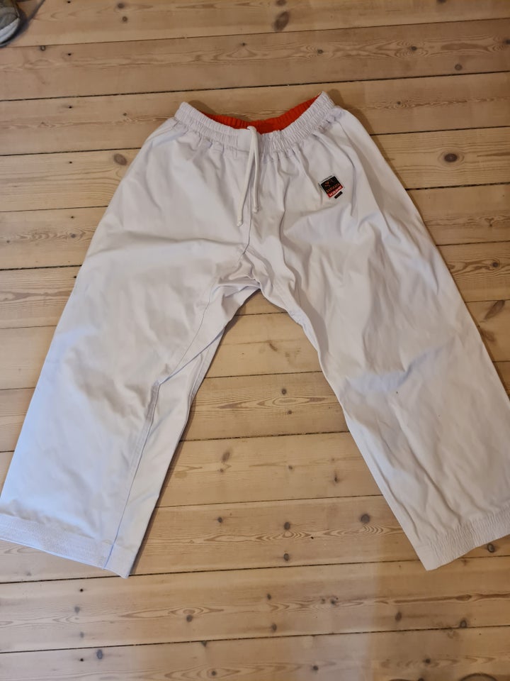 Karatedragt, Kata Karate gi, KAZE