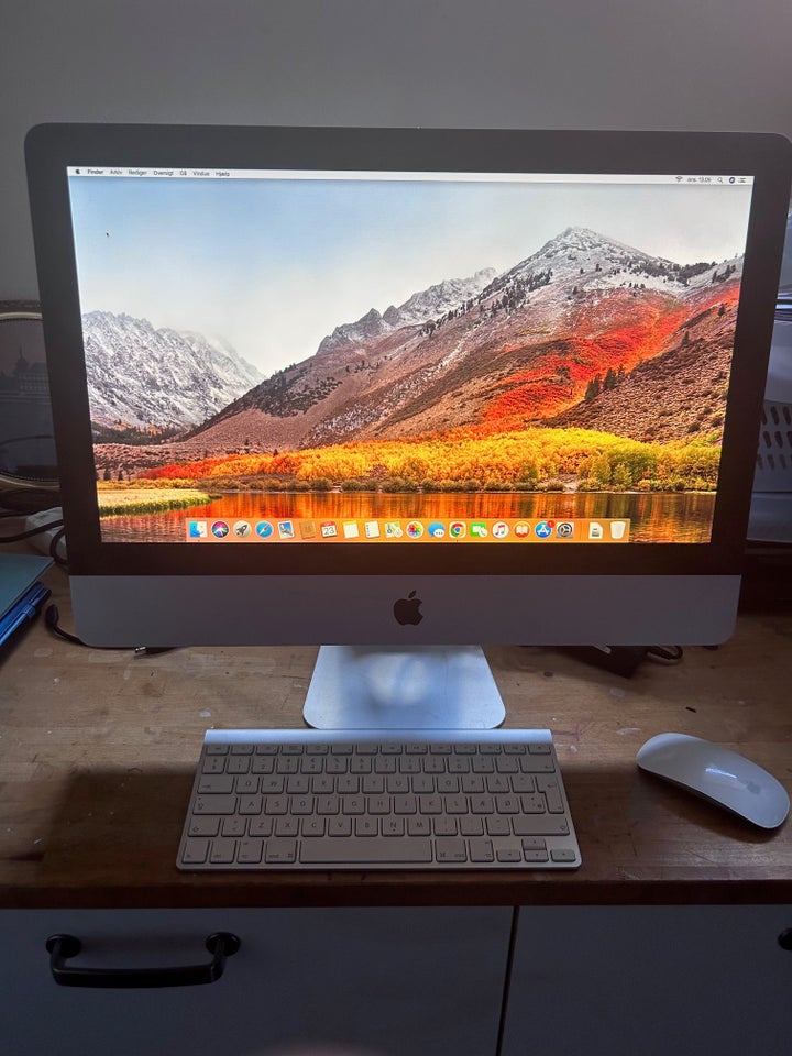 iMac, mid 2010 - 21,5", 3,2 GHz