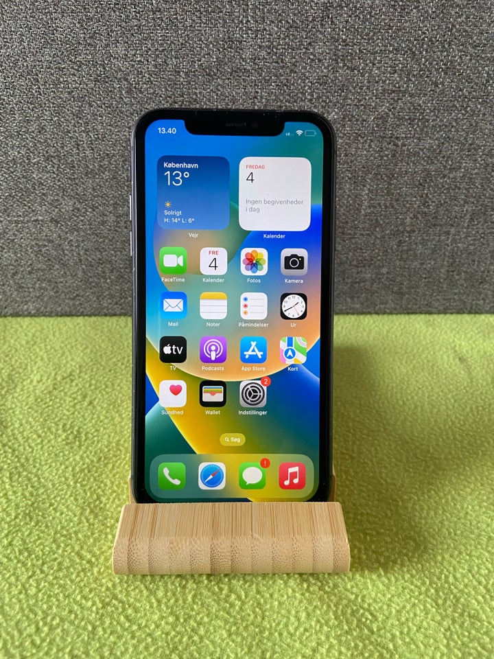 iPhone 11, 64 GB, sort