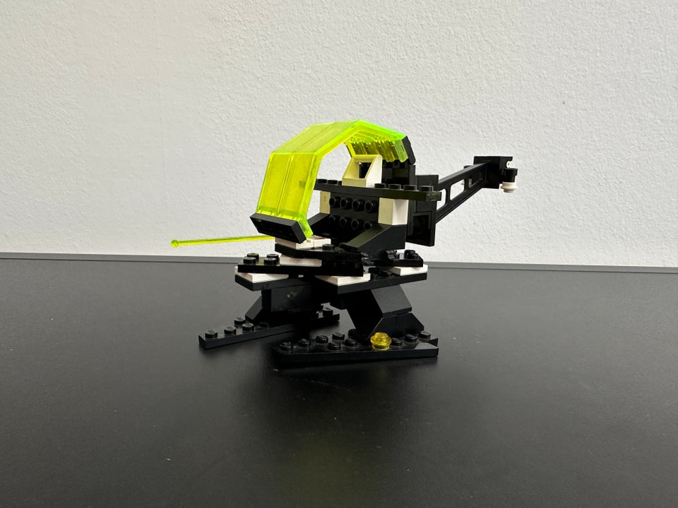 Lego Space 6878