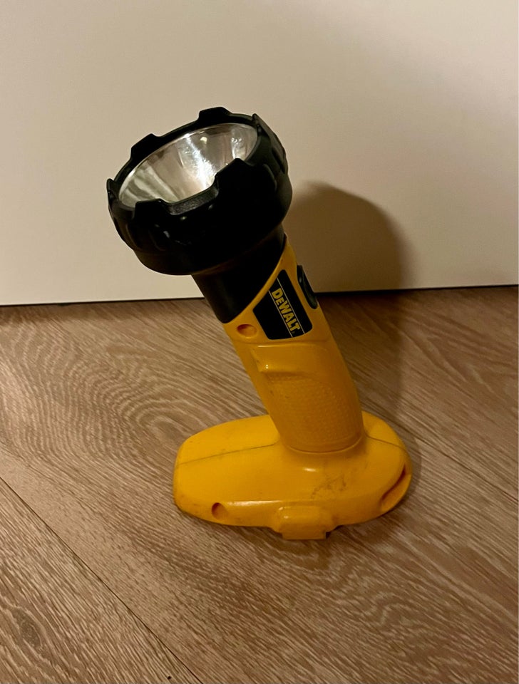 Arbejdslampe, DeWalt