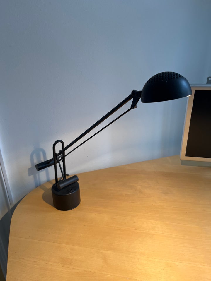 Skrivebordslampe