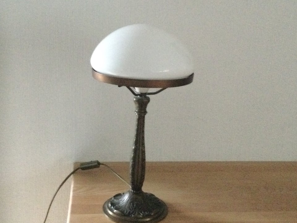 Anden bordlampe