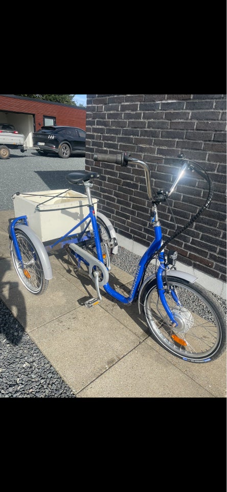 Handicapcykel, Monark elcykel med