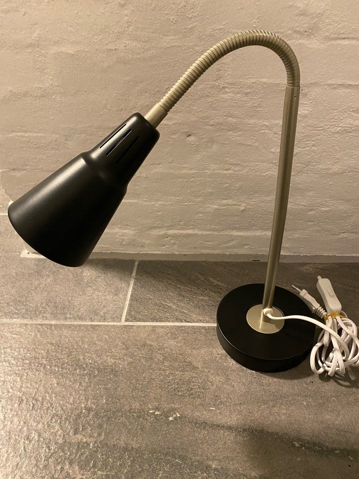 Skrivebordslampe Ikea