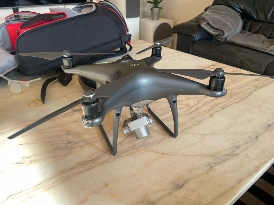 Drone, Dji Phantom 4 pro