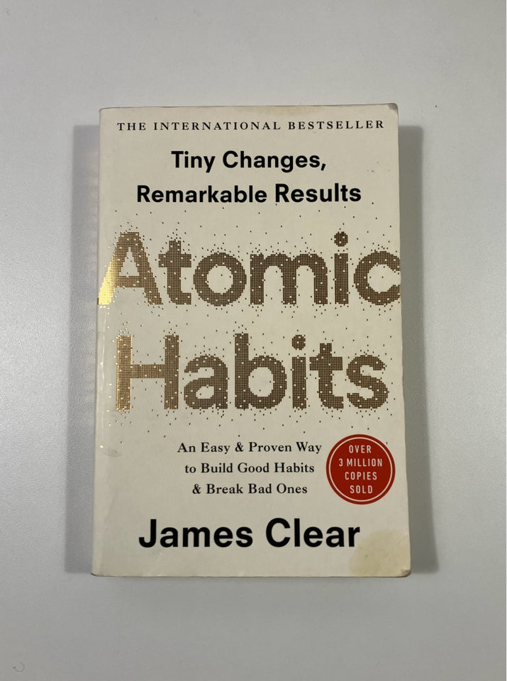 Atomic Habits, James Clear, emne: