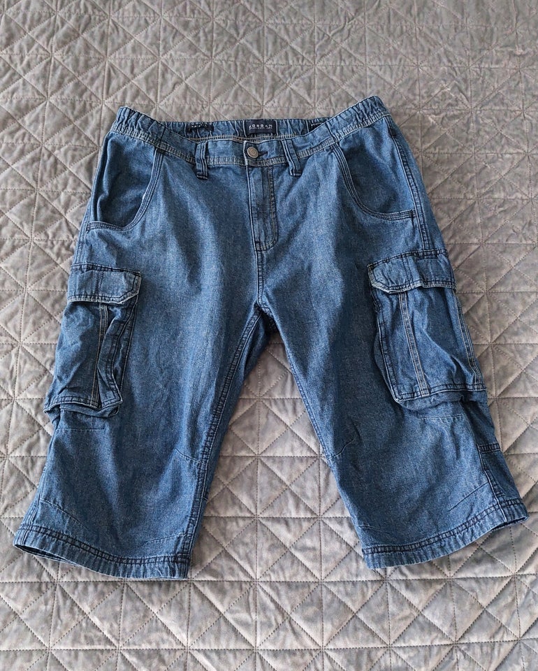 Shorts 1 str 36