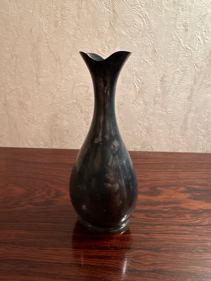 Vase, MTB