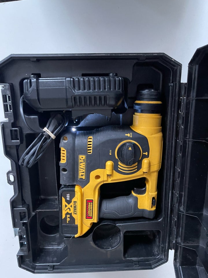 Borehammer, DEWALT DCH 253-type 1