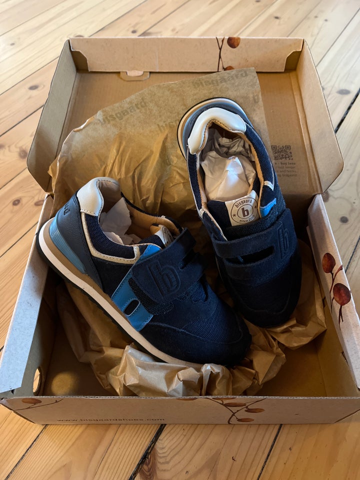 Sneakers, str. 32, Bisgaard