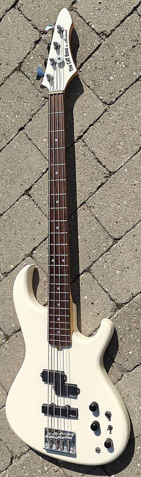 Elbas, Aria Aria Pro II The Cat Bass