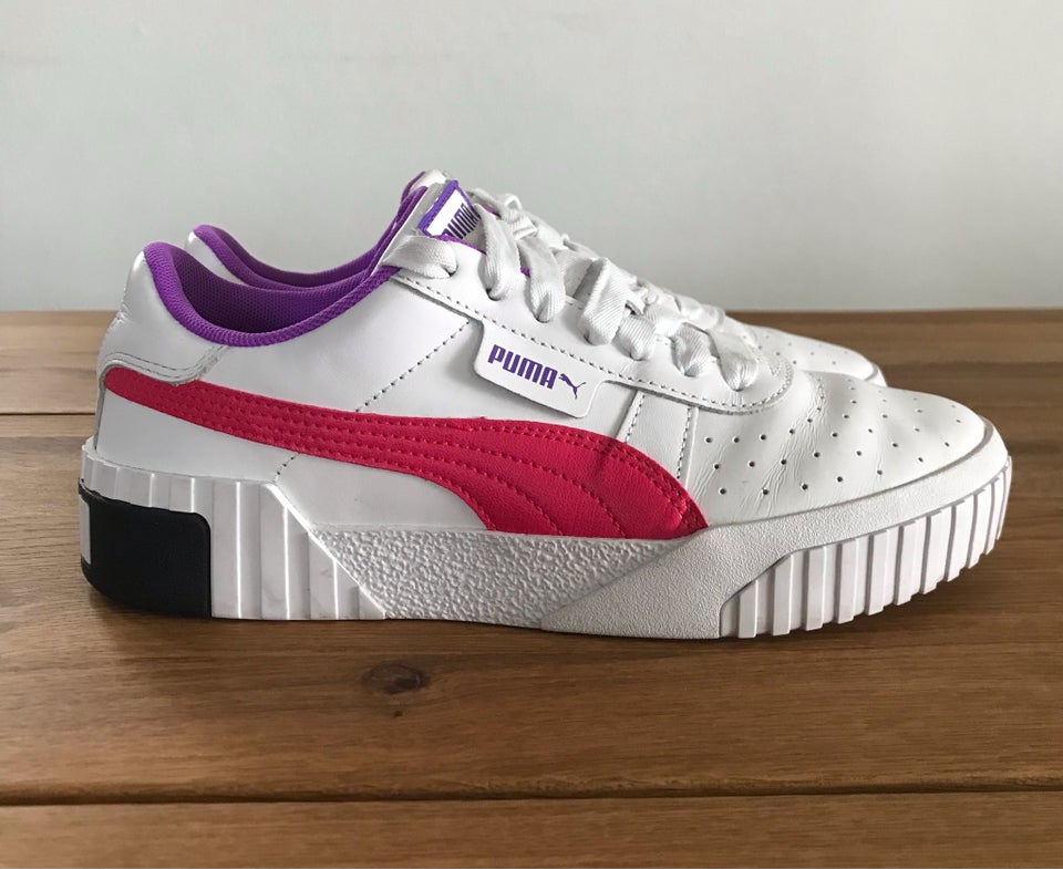 Sneakers, str. 38, Puma