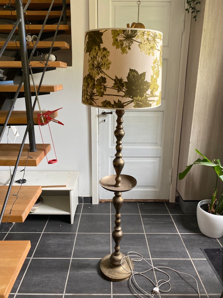 Standerlampe