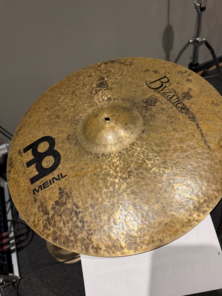 Bækken, Meinl Byzance 18” Dark