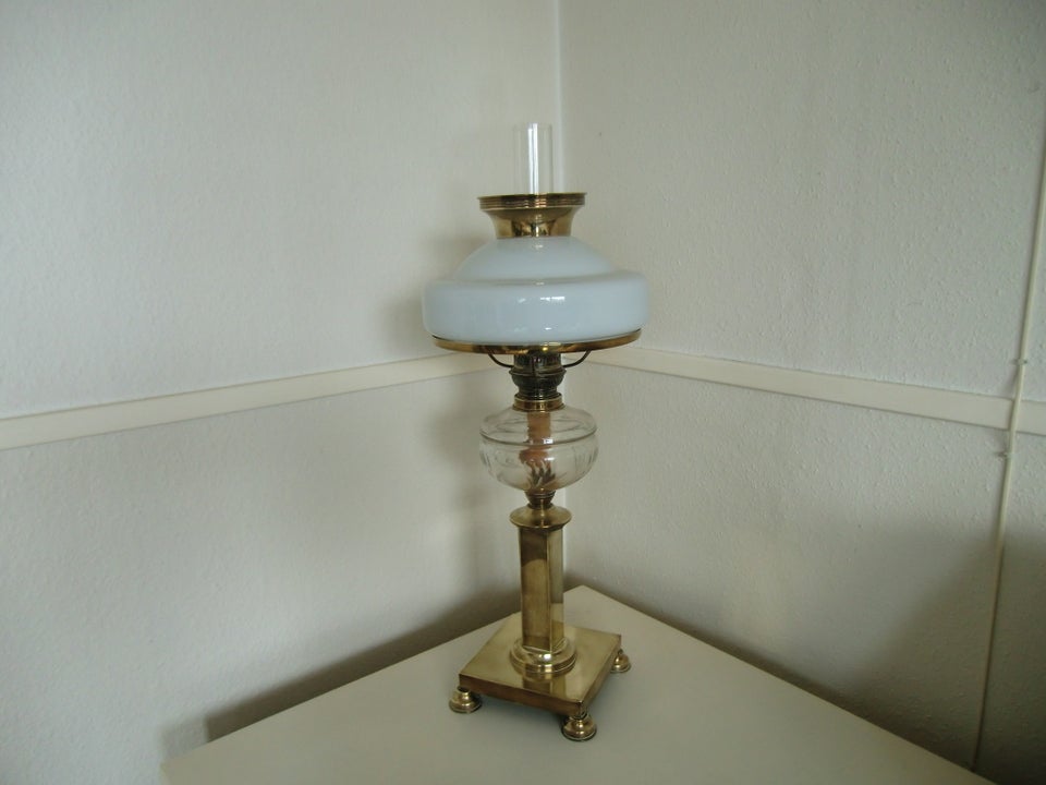 Antik Petrolemslampe