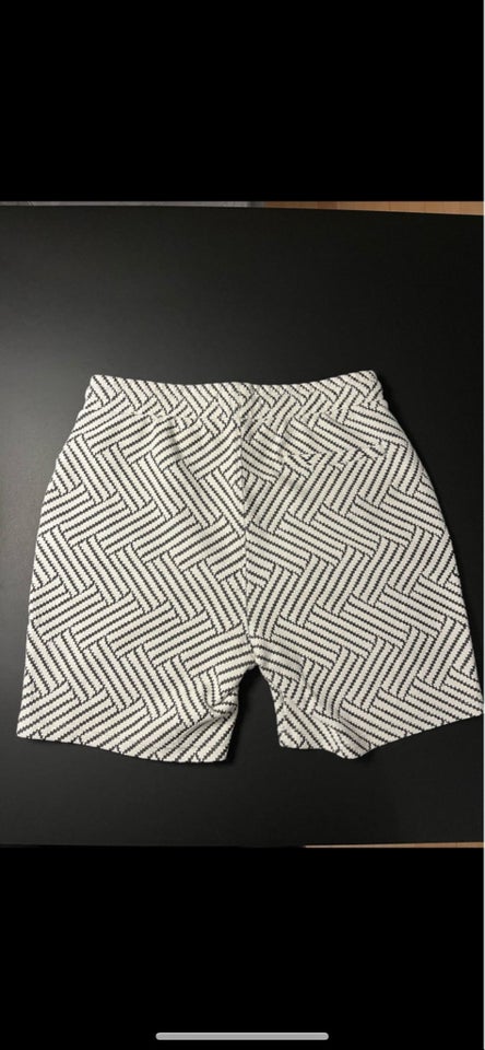 Shorts, Primark , str. 33