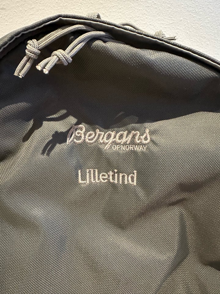 Bærestol, Lilletind, Bergans of