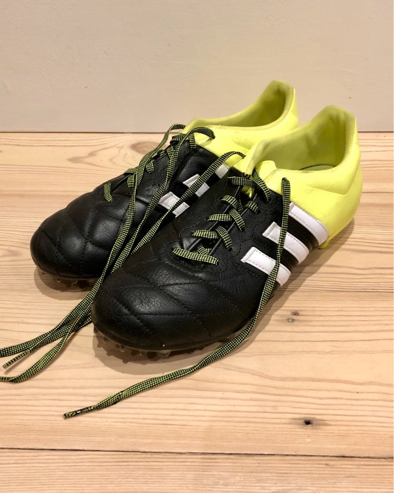 Fodboldstøvler, Adidas, str. 40