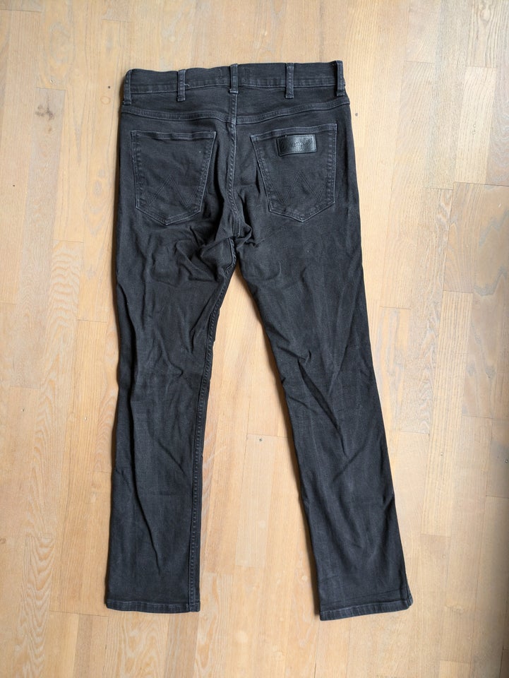 Jeans, Wrangler, str. 31