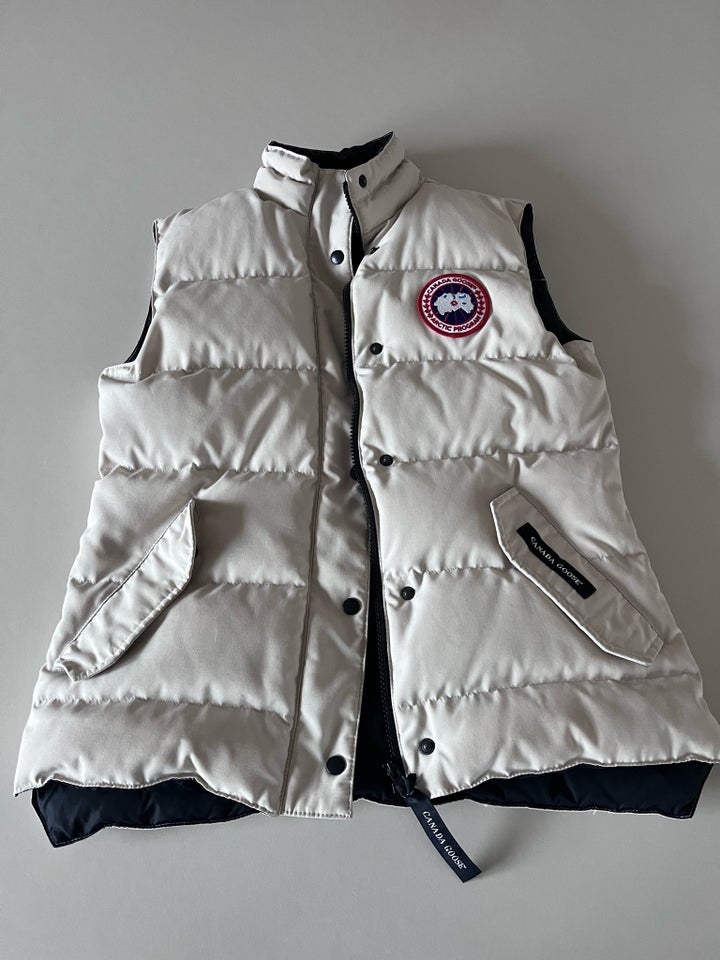 Vest, str. 36, Canada goose