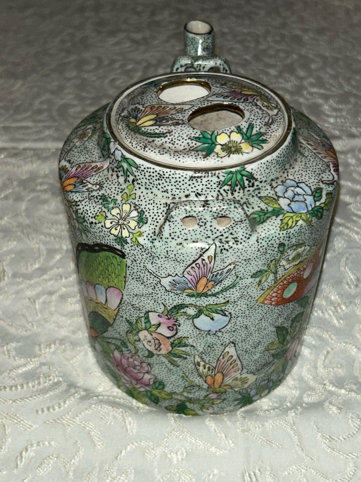 Vase Porcelæn  1800 år gl