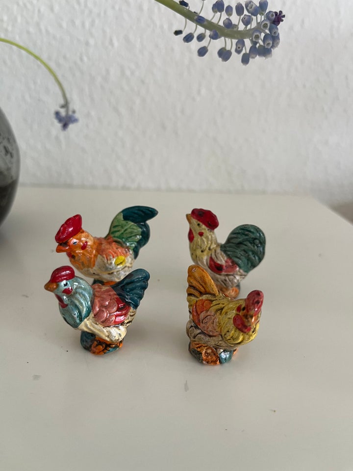 4 flotte keramik høns
