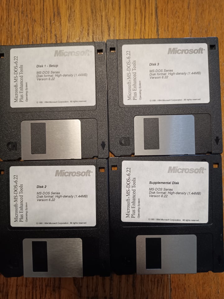 Microsoft MS-DOS 6.22,