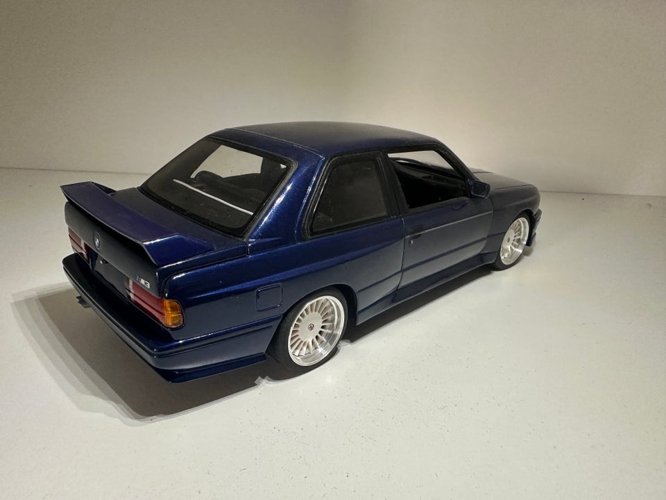 Modelbil, Minichamps BMW M3 e30,