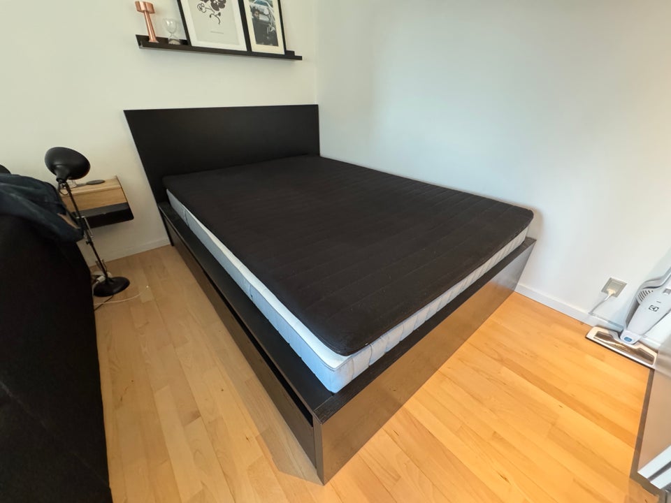 Enkeltseng, IKEA, b: 140 l: 200