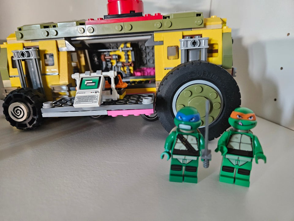 Lego Ninja Turtles, Lego 79104