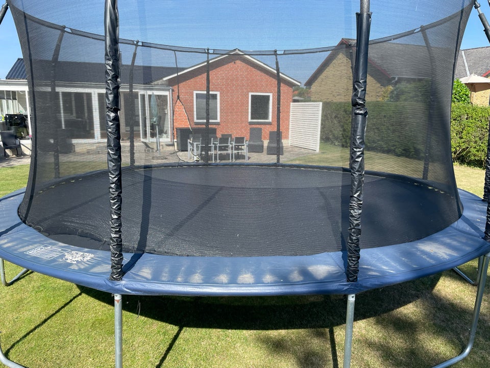 Trampolin