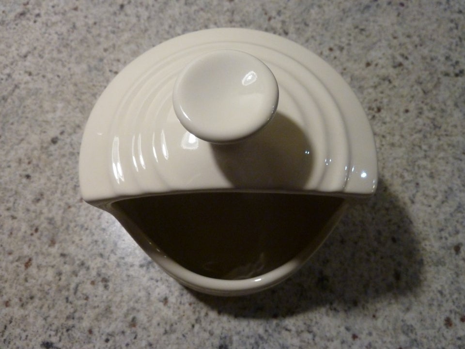 Stentøj, Saltkar, Le Creuset