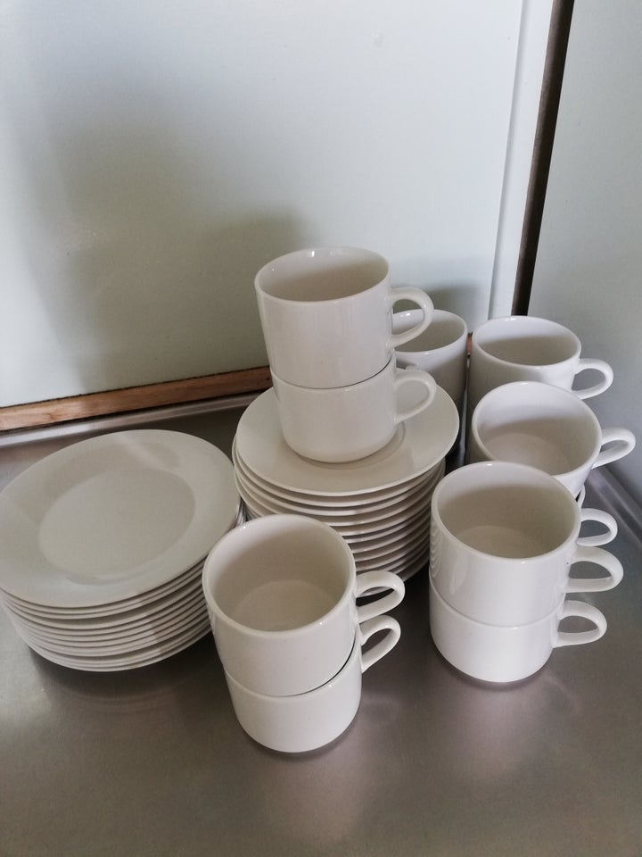 Porcelæn, 12 par kopper med