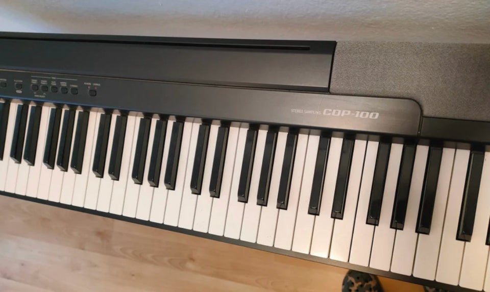 Digitalpiano, Casio CDP-100