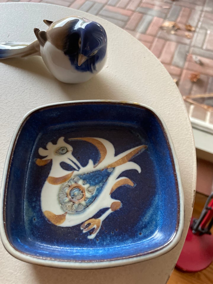 Porcelæn, Kongeligt porcelæn. 2 x