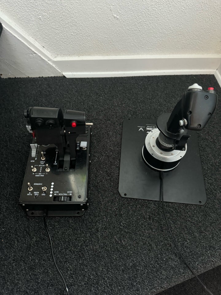 Thrusmaster warthog tilbehør