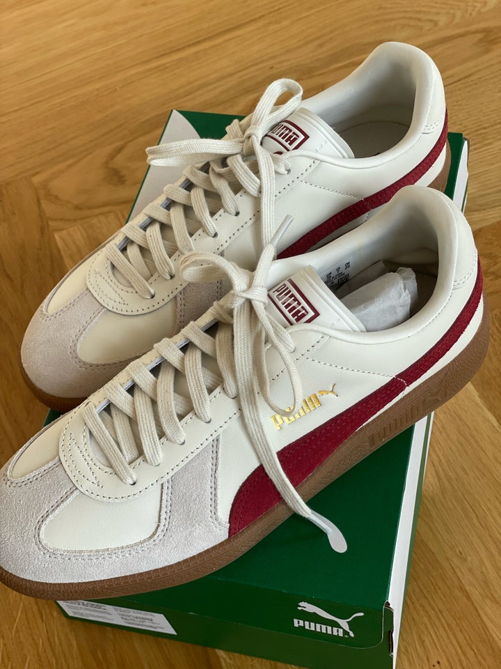 Sneakers str 39 Puma