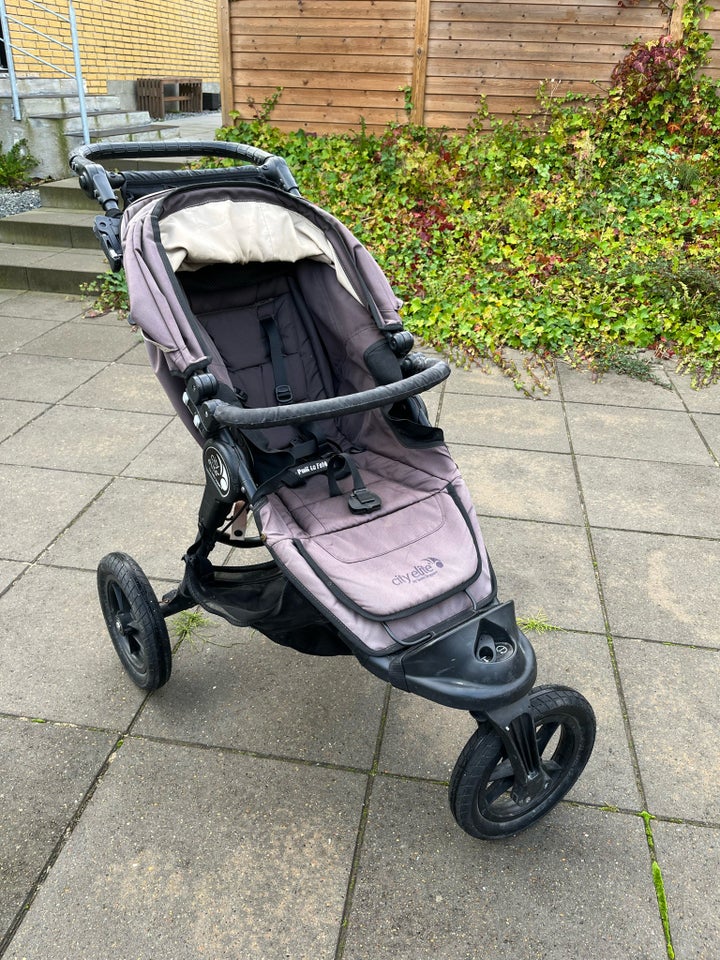 Babyjogger, Baby Jogger City Elite