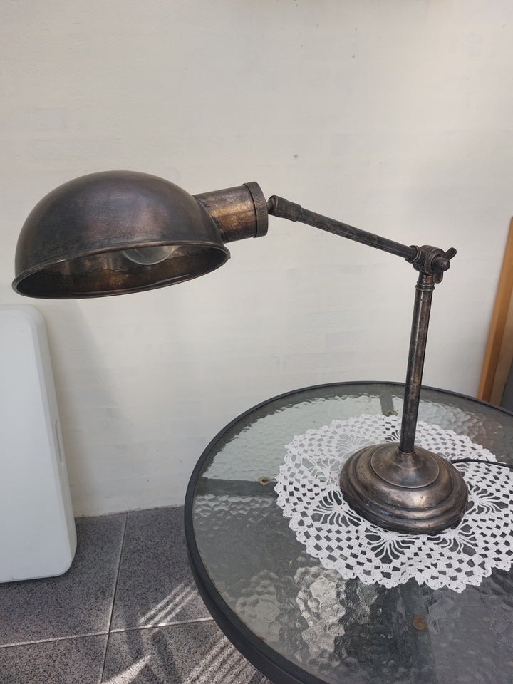 Skrivebordslampe Designs 'N'