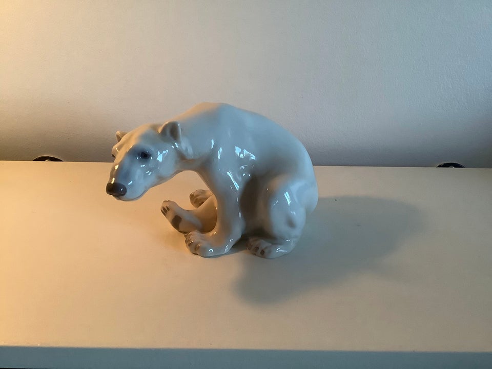 BG isbjørn i porcelæn Bing og