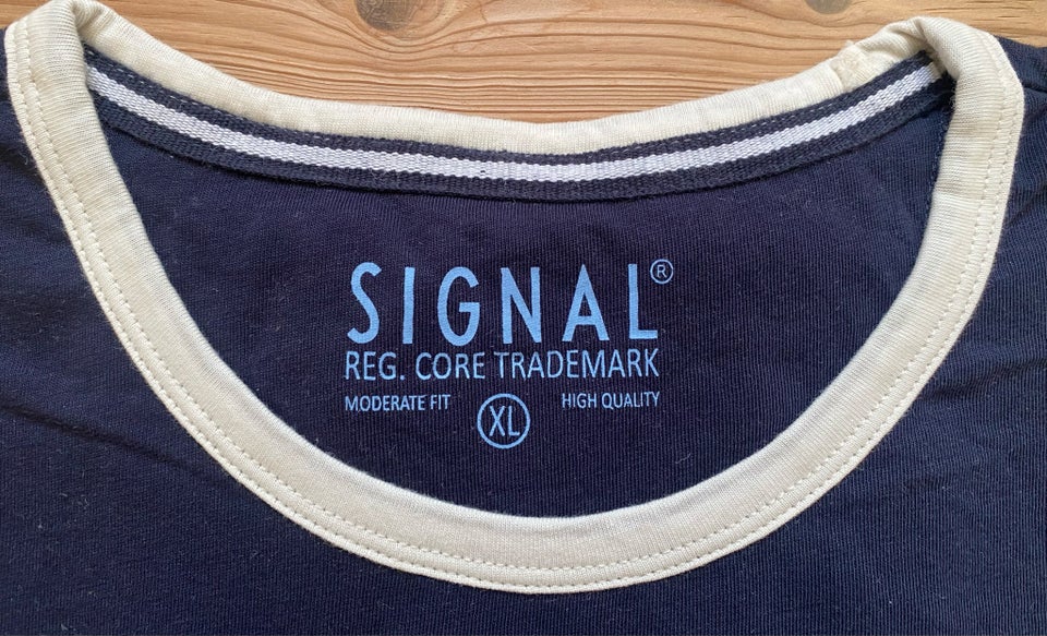 T-shirt, Signal, str. findes i