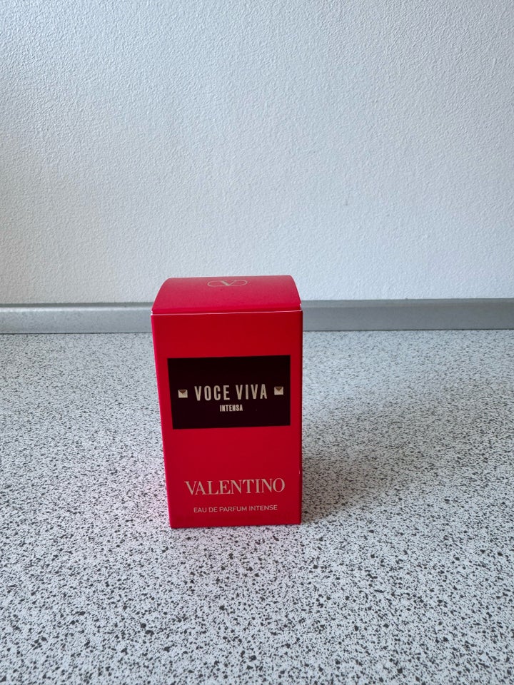 Eau de parfum, Valentino